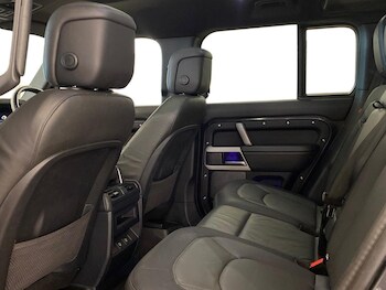Used Land Rover Defender 2024 for sale - 77489466: Photo
