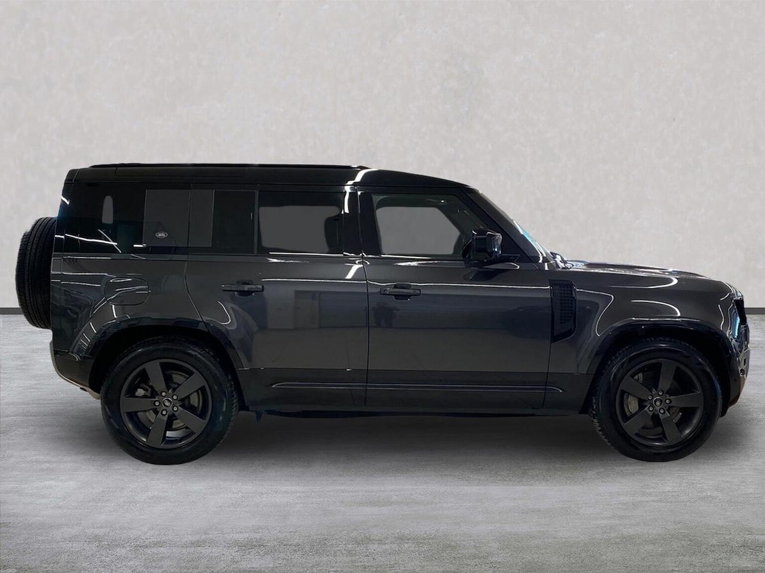 Used Land Rover Defender 2024 for sale - 77489466: Photo 5