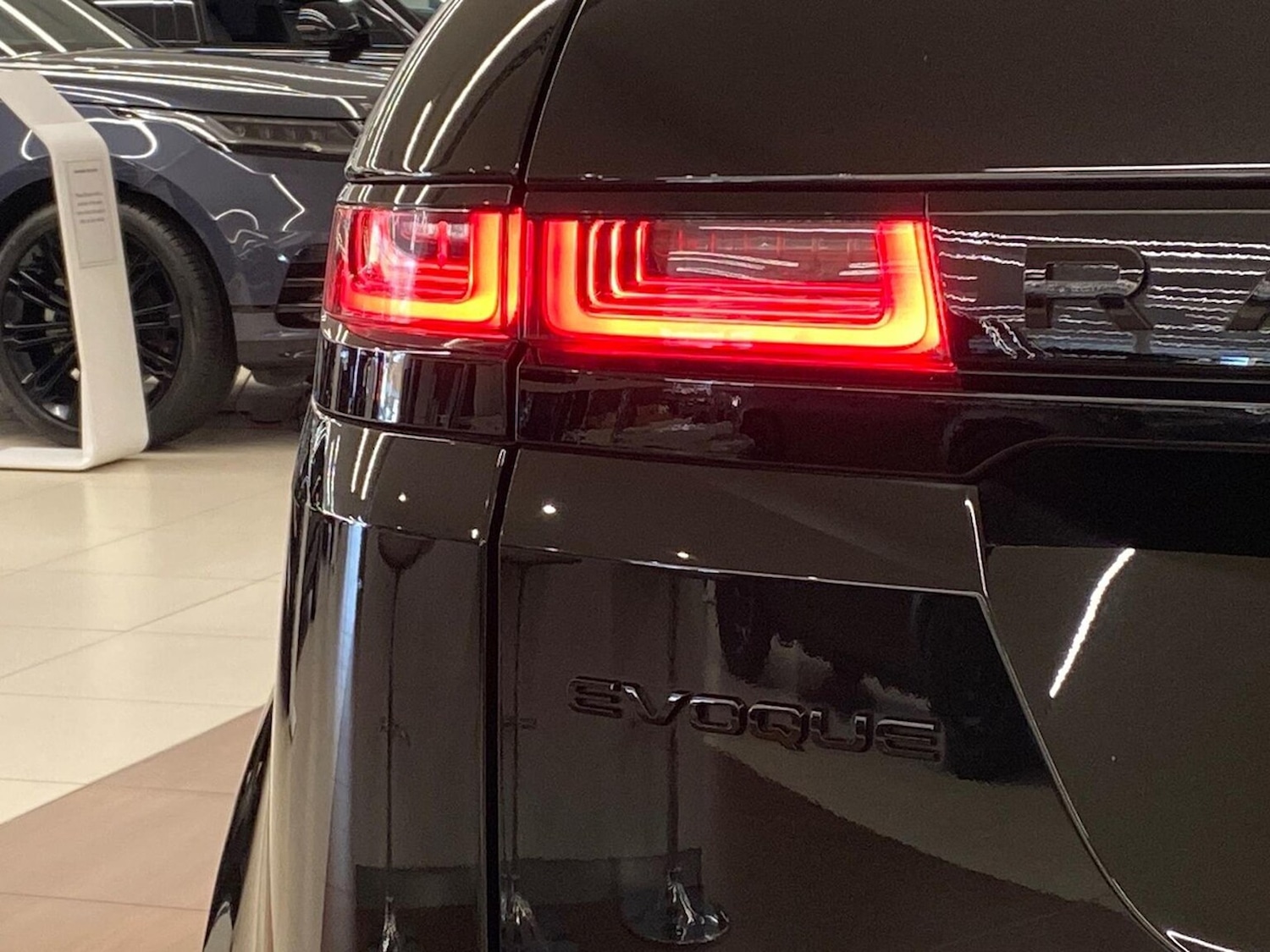 Used Land Rover Range Rover Evoque 2022 for sale - 76963570: Photo 33