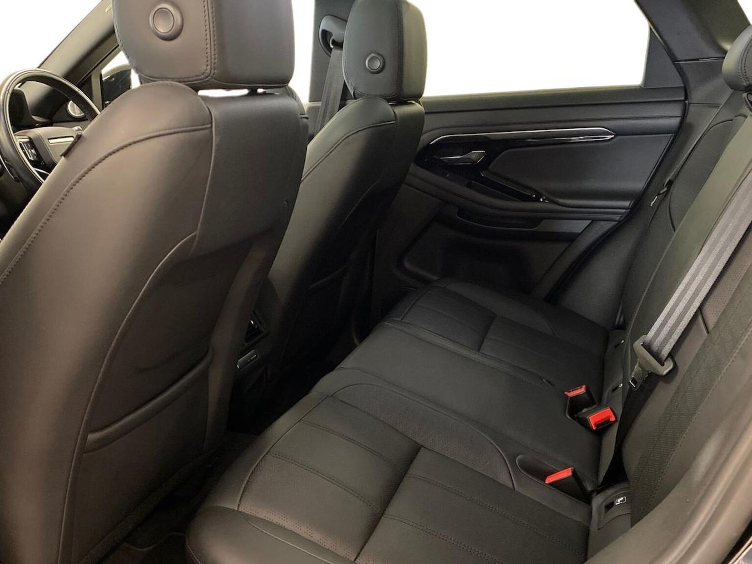 Used Land Rover Range Rover Evoque 2022 for sale - 76963570: Photo 4