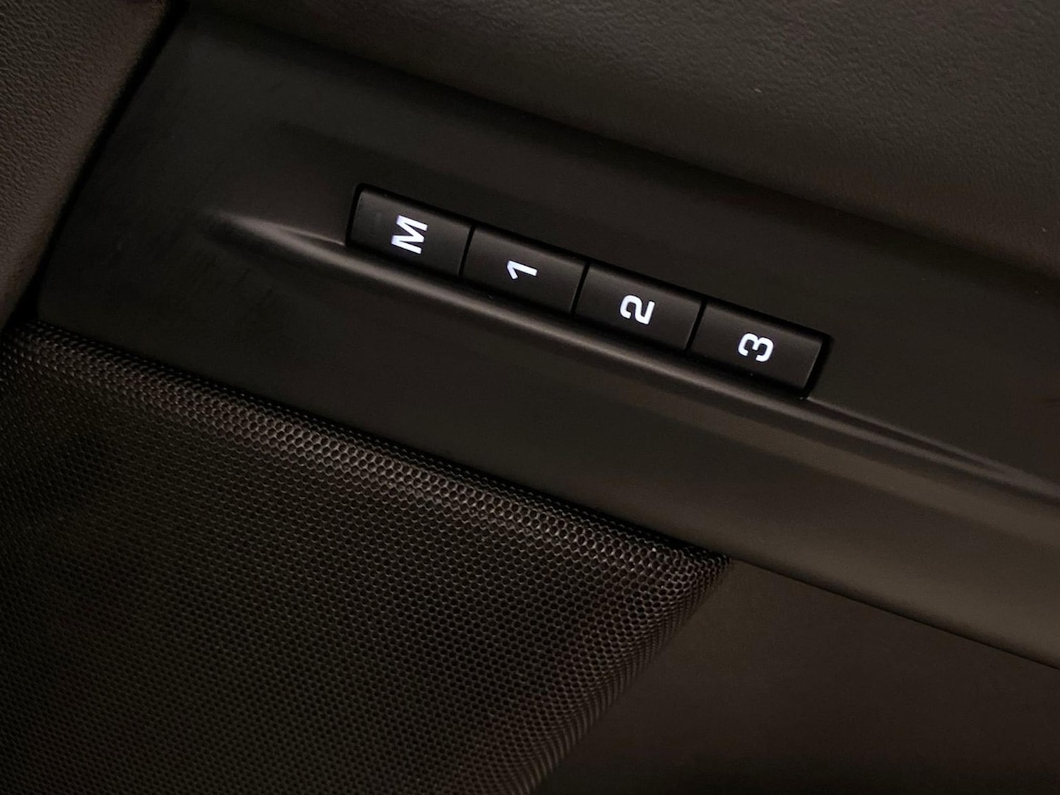 Used Land Rover Range Rover Evoque 2025 for sale - 76893310: Photo 25