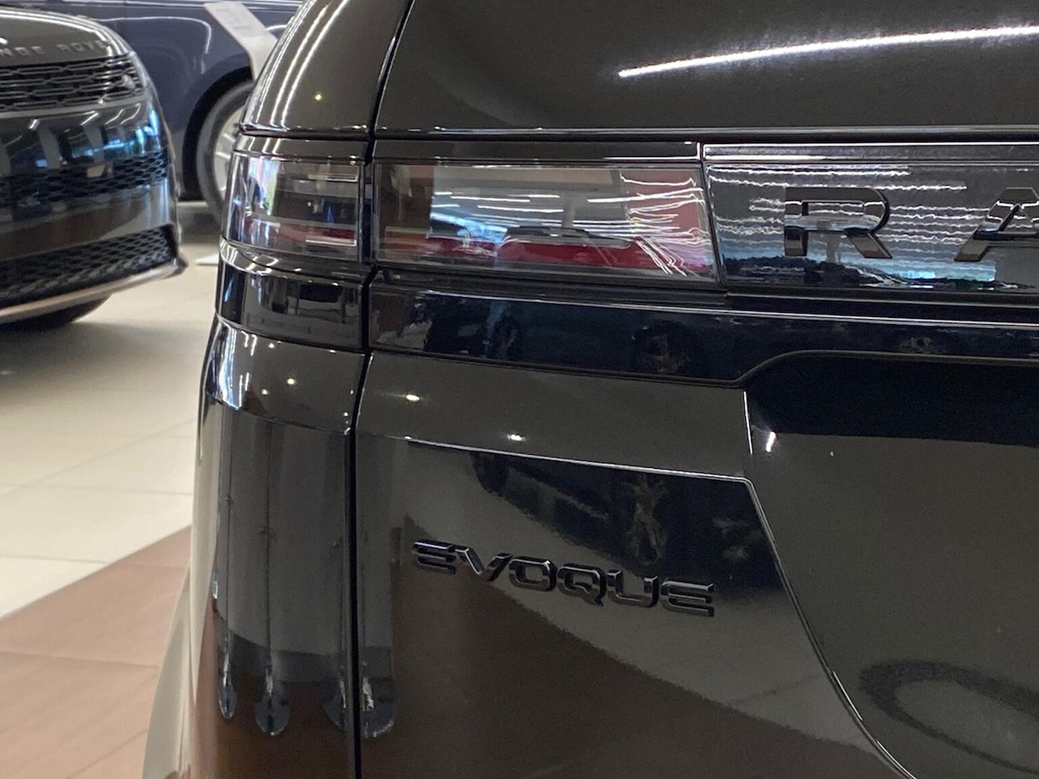 Used Land Rover Range Rover Evoque 2025 for sale - 76893310: Photo 26