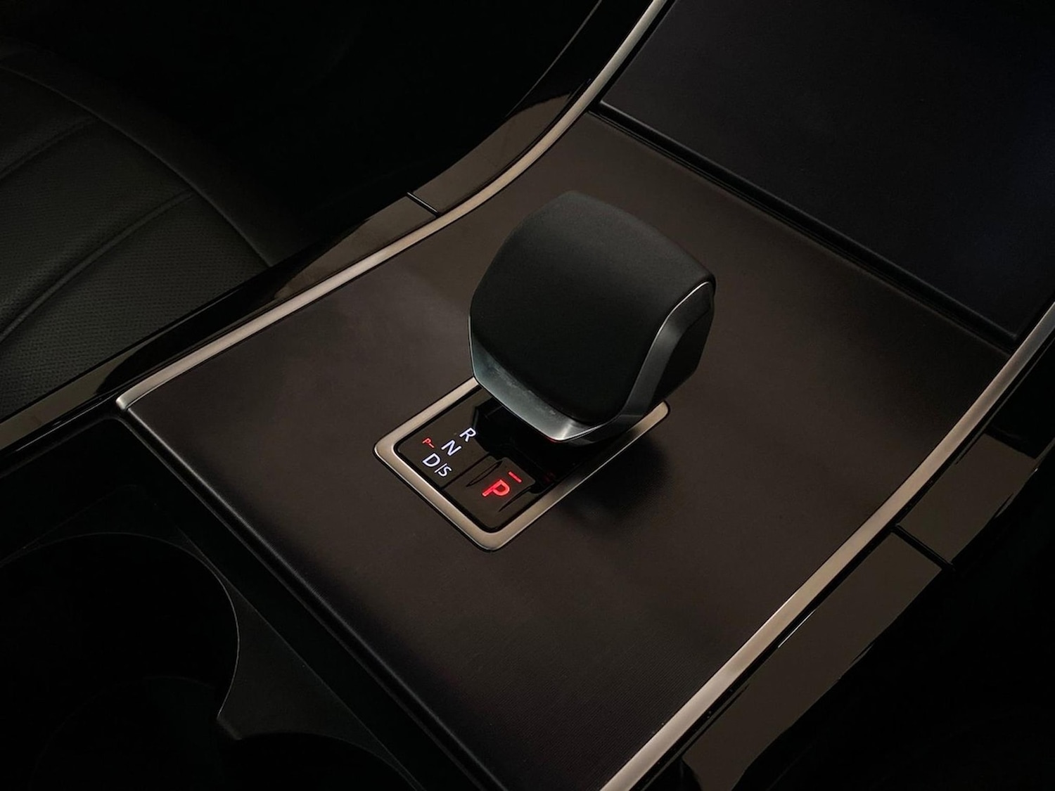 Used Land Rover Range Rover Evoque 2025 for sale - 76605540: Photo 13