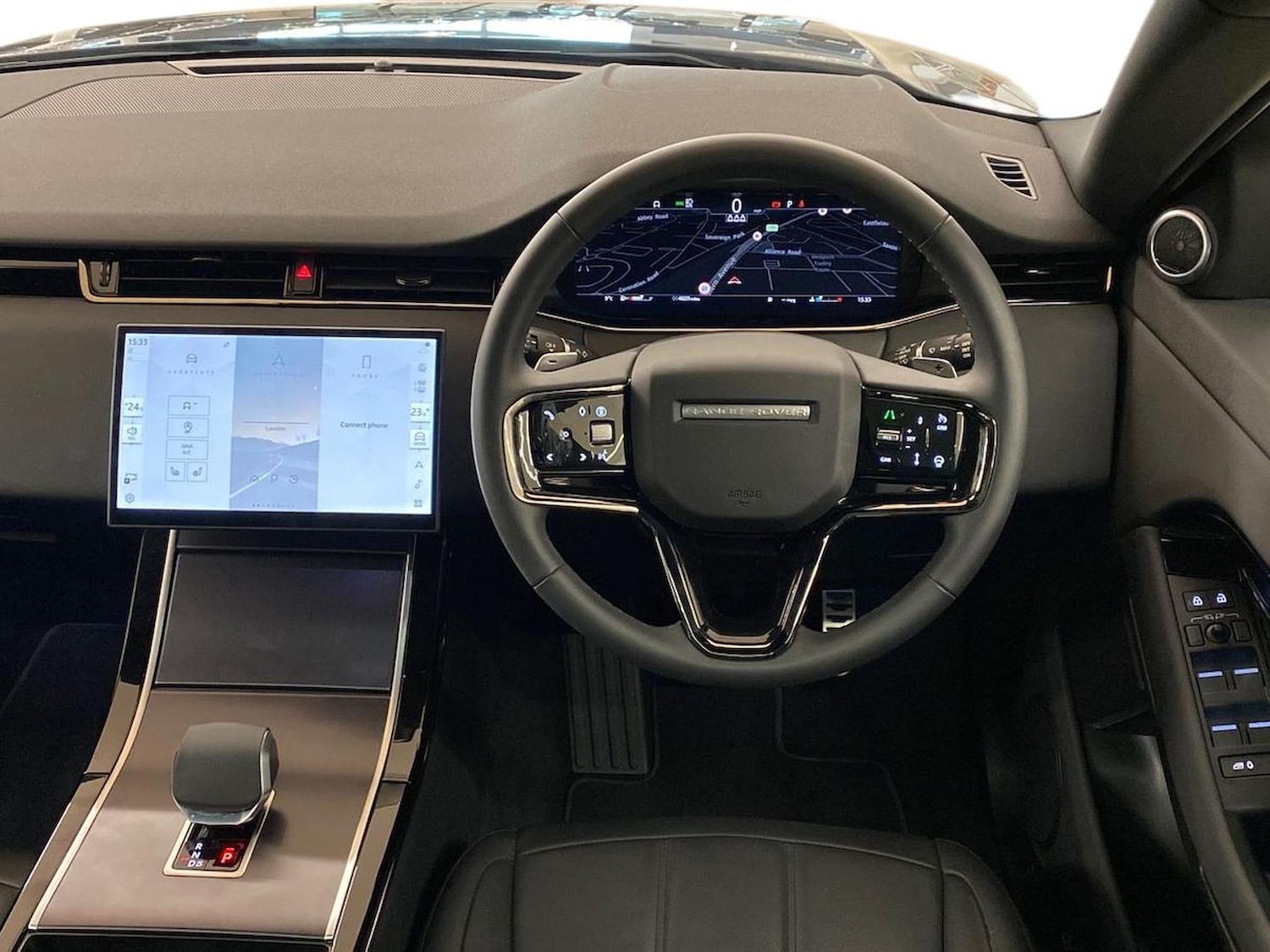 Used Land Rover Range Rover Evoque 2025 for sale - 76605540: Photo 15