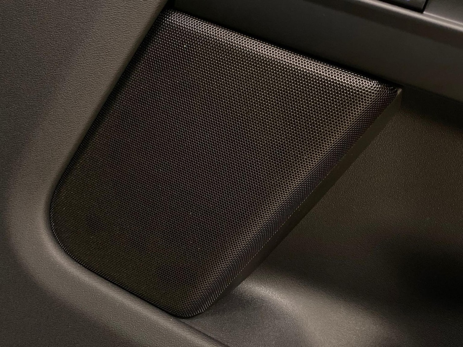 Used Land Rover Range Rover Evoque 2025 for sale - 76605540: Photo 24