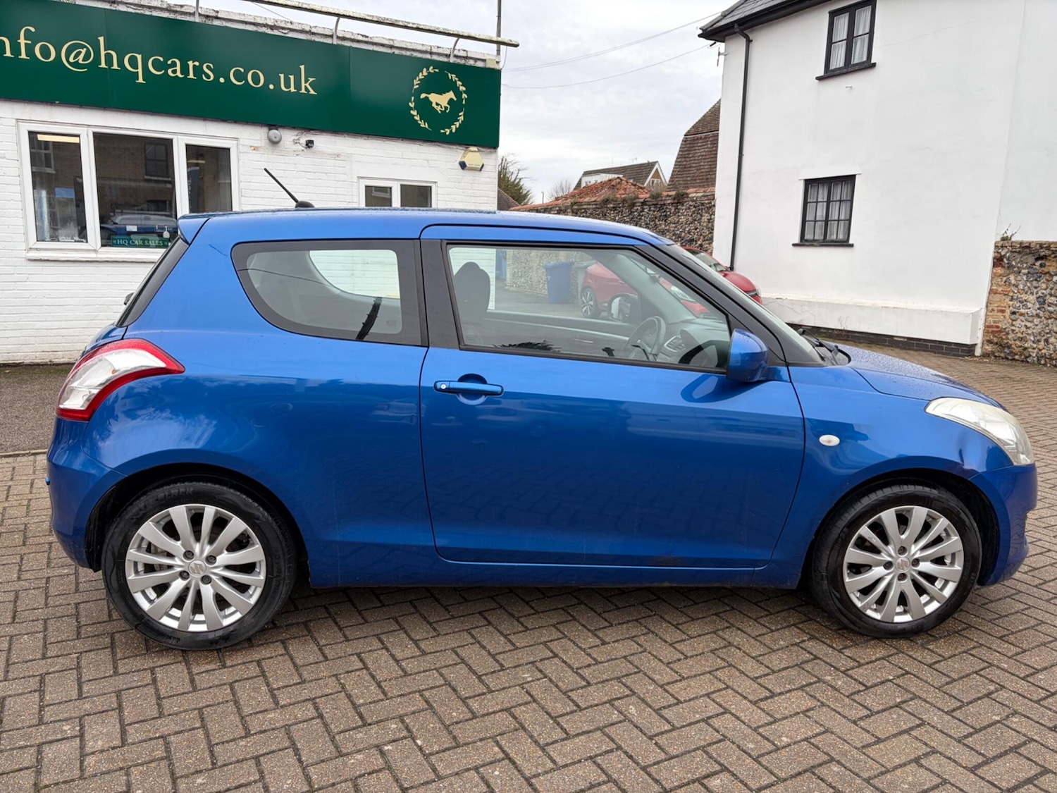 Used Suzuki Swift 2010 for sale - 77647492: Photo 11