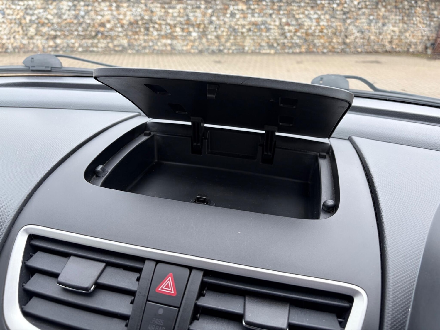 Used Suzuki Swift 2010 for sale - 77647492: Photo 13