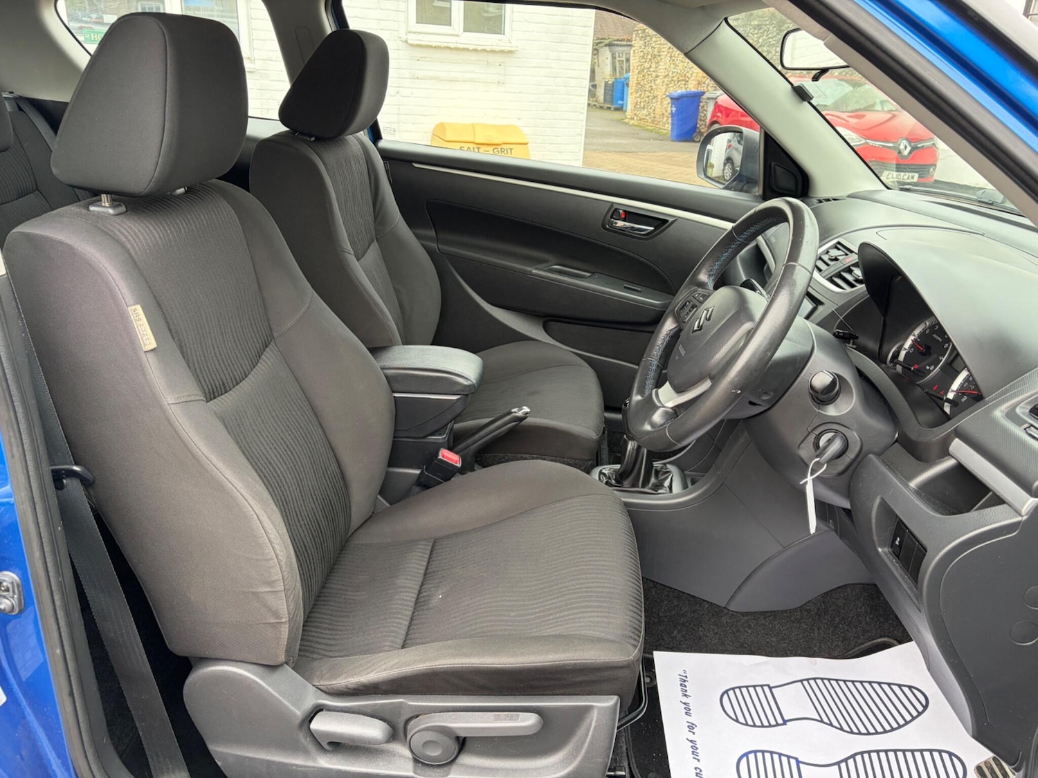 Used Suzuki Swift 2010 for sale - 77647492: Photo 16