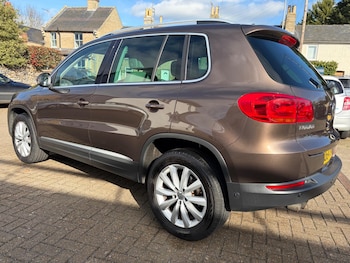 Used Volkswagen Tiguan 2014 for sale - 77673984: Photo