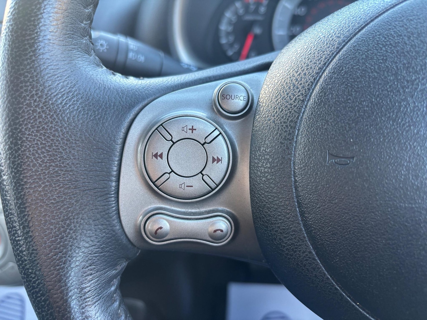 Used Nissan Micra 2011 for sale - 77647486: Photo 35