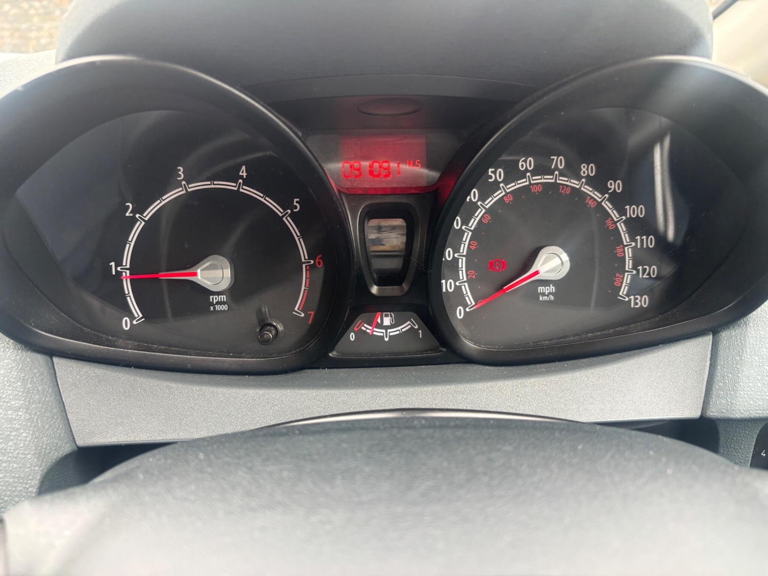 Used Ford Fiesta 2011 for sale - 77647493: Photo 24