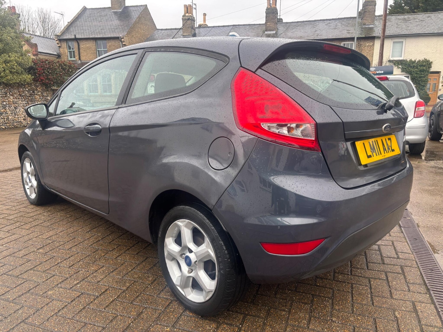 Used Ford Fiesta 2011 for sale - 77647493: Photo 4