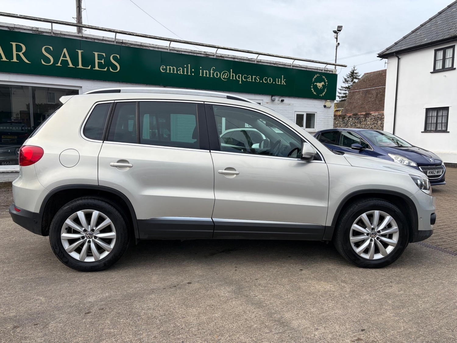Used Volkswagen Tiguan for sale - 78111660: Photo 11