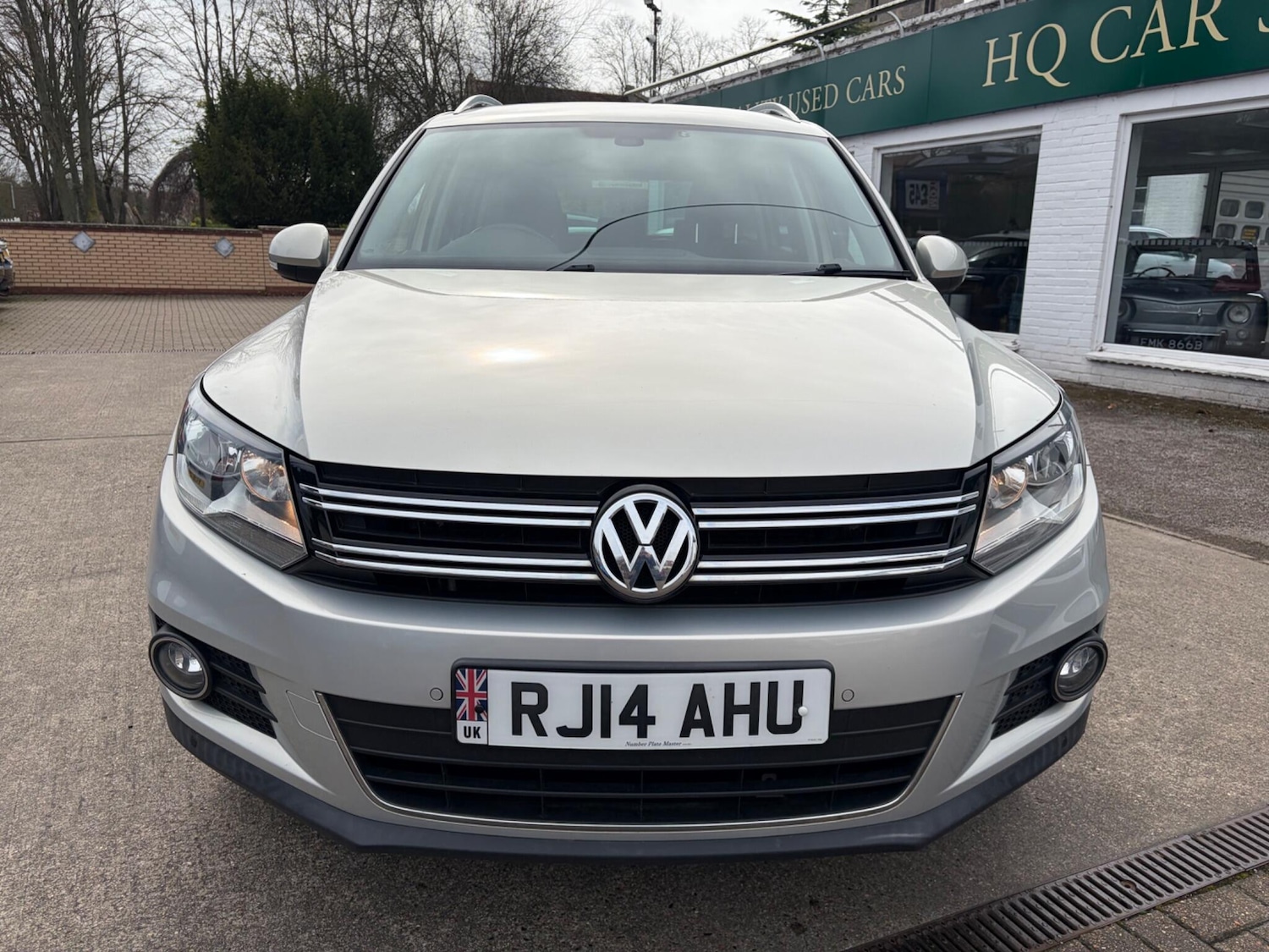 Used Volkswagen Tiguan for sale - 78111660: Photo 2