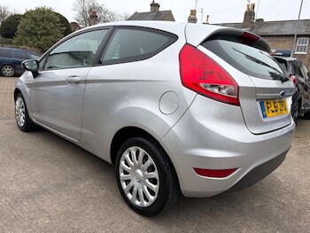 Used Ford Fiesta 2011 for sale - 77679766: Photo