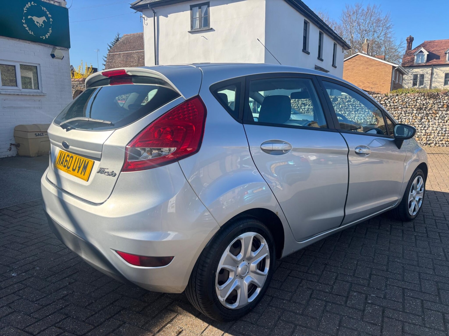 Used Ford Fiesta 2010 for sale - 77942190: Photo 6