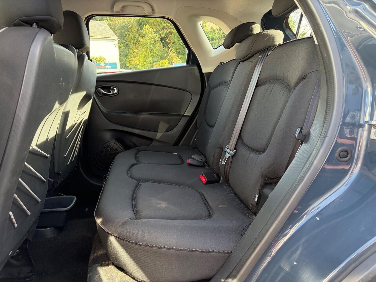 Used Renault Captur 2015 for sale - 77647485: Photo 17