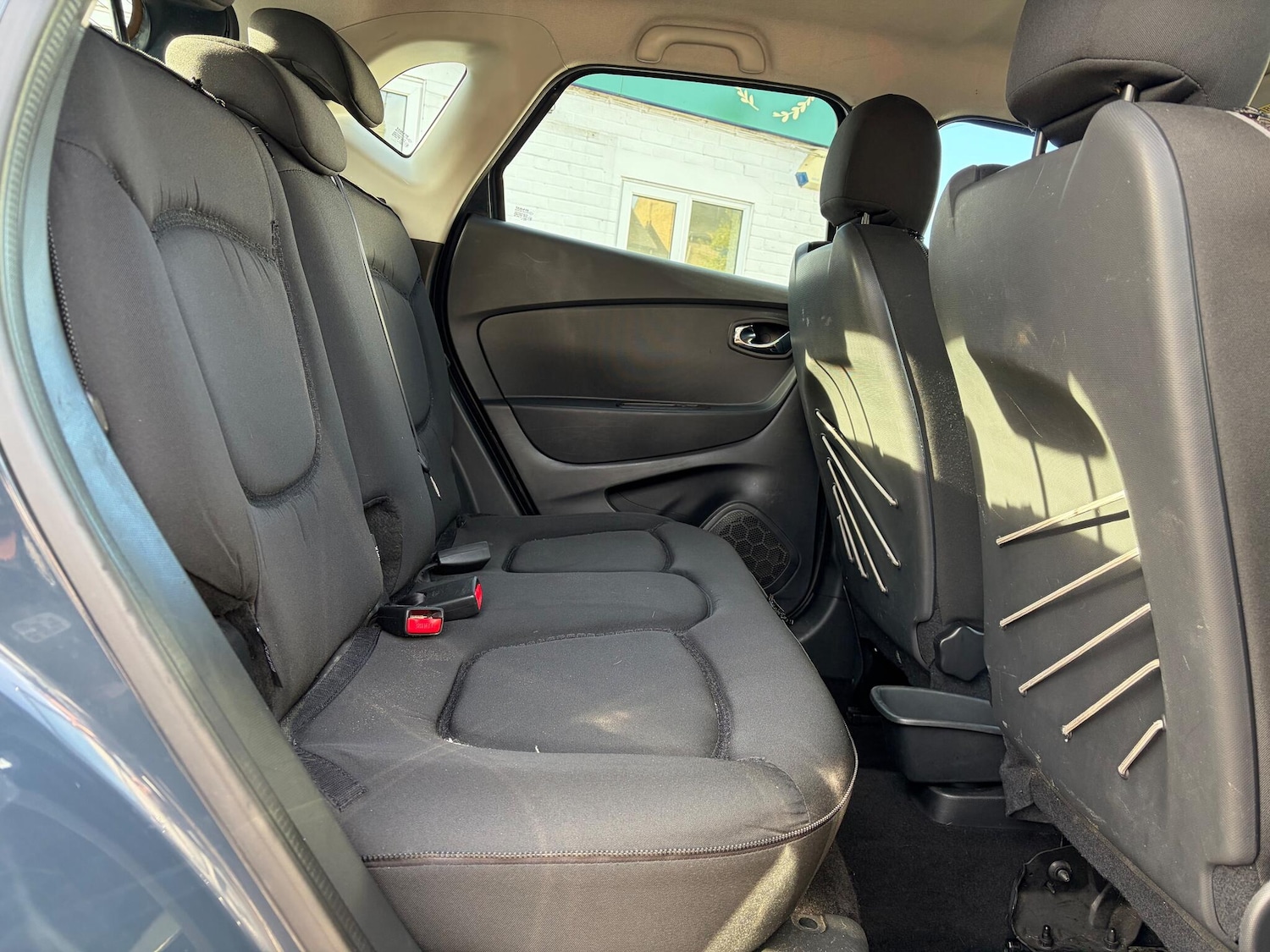 Used Renault Captur 2015 for sale - 77647485: Photo 18