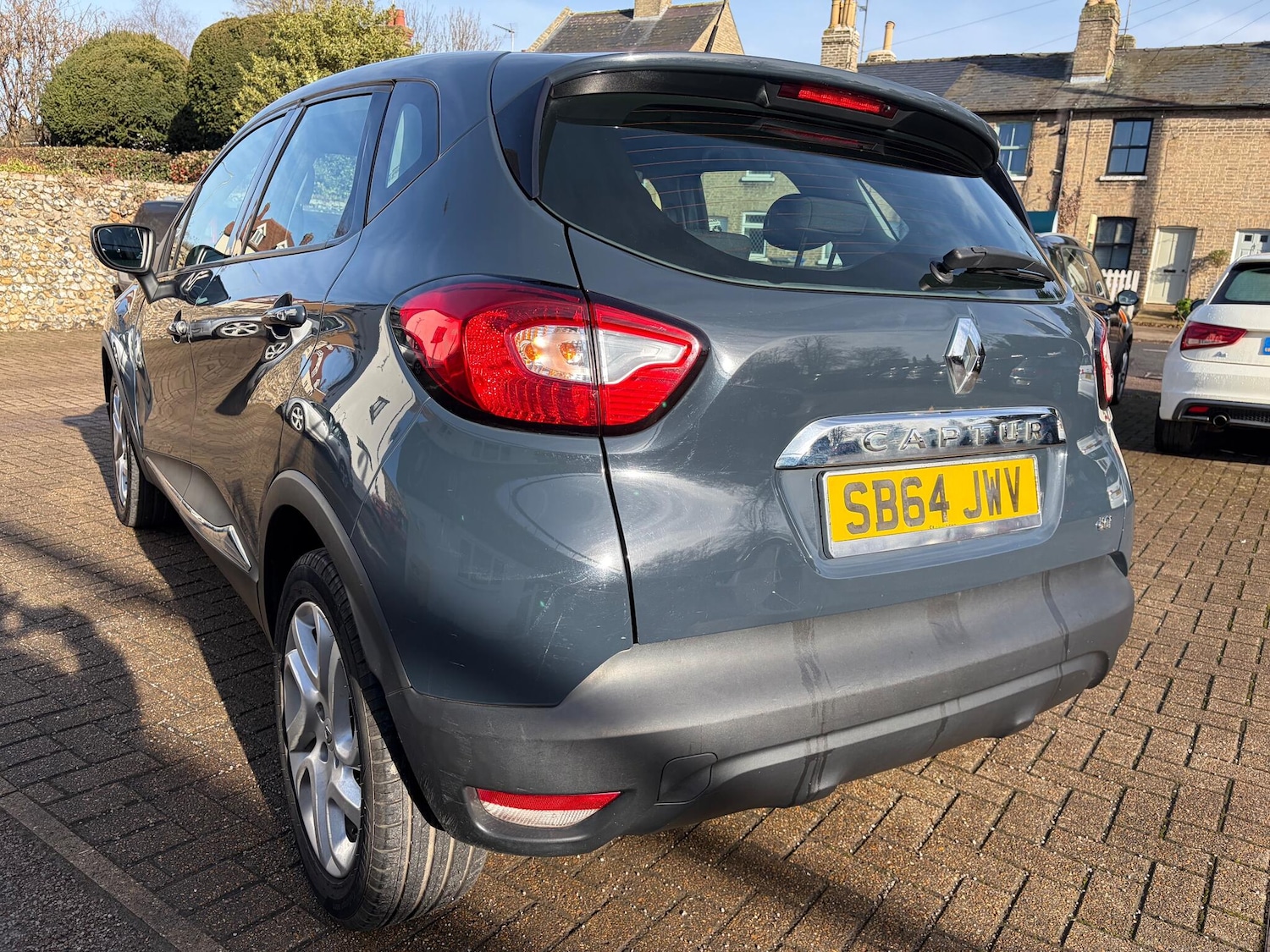 Used Renault Captur 2015 for sale - 77647485: Photo 5
