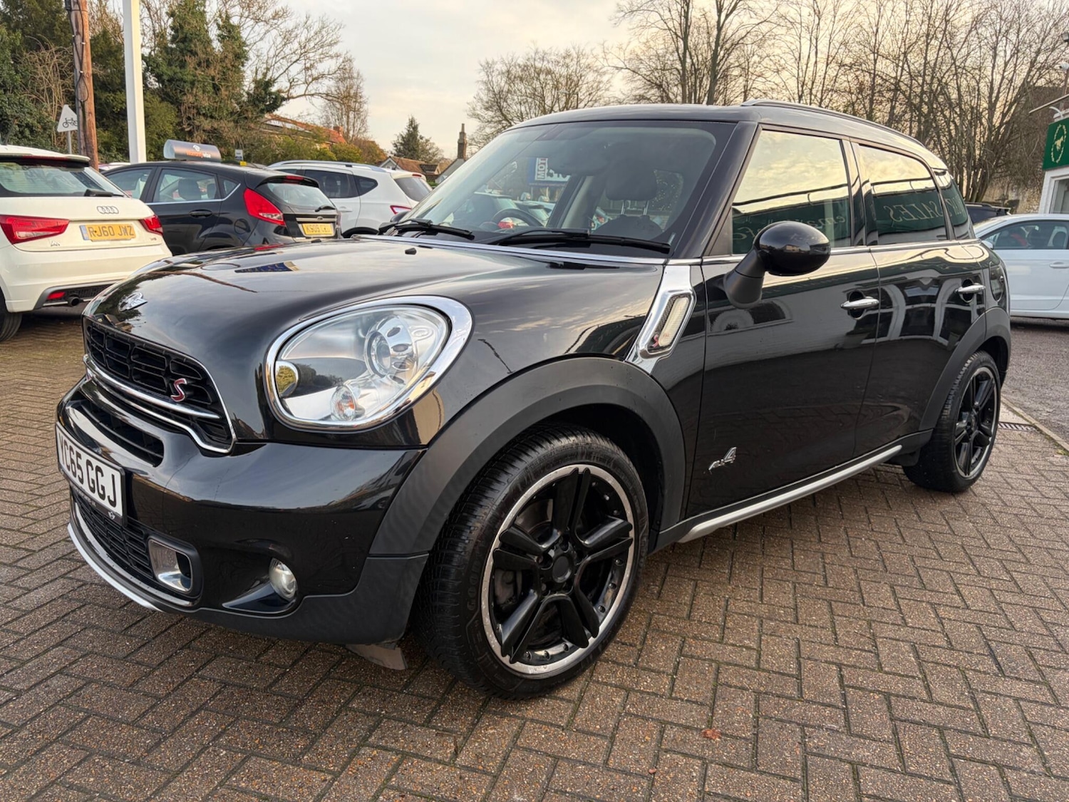 Used MINI Countryman 2015 for sale - 77647484: Photo 2