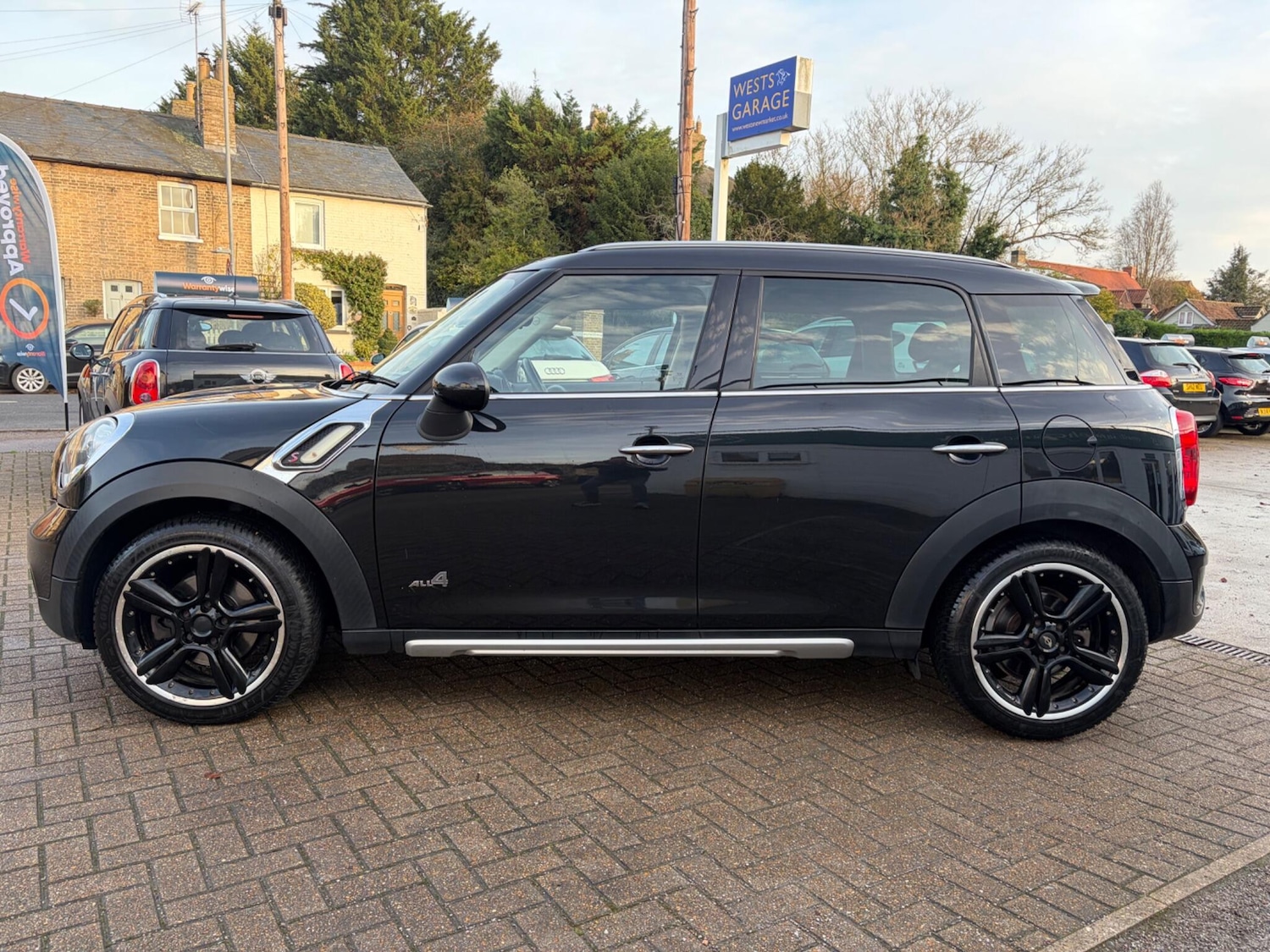 Used MINI Countryman 2015 for sale - 77647484: Photo 4