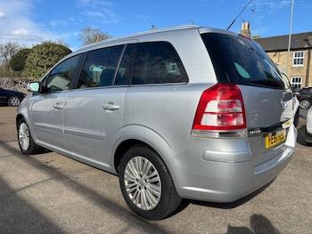 Used Vauxhall Zafira 2011 for sale - 77976081: Photo