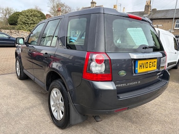 Used Land Rover Freelander 2 2010 for sale - 78016024: Photo