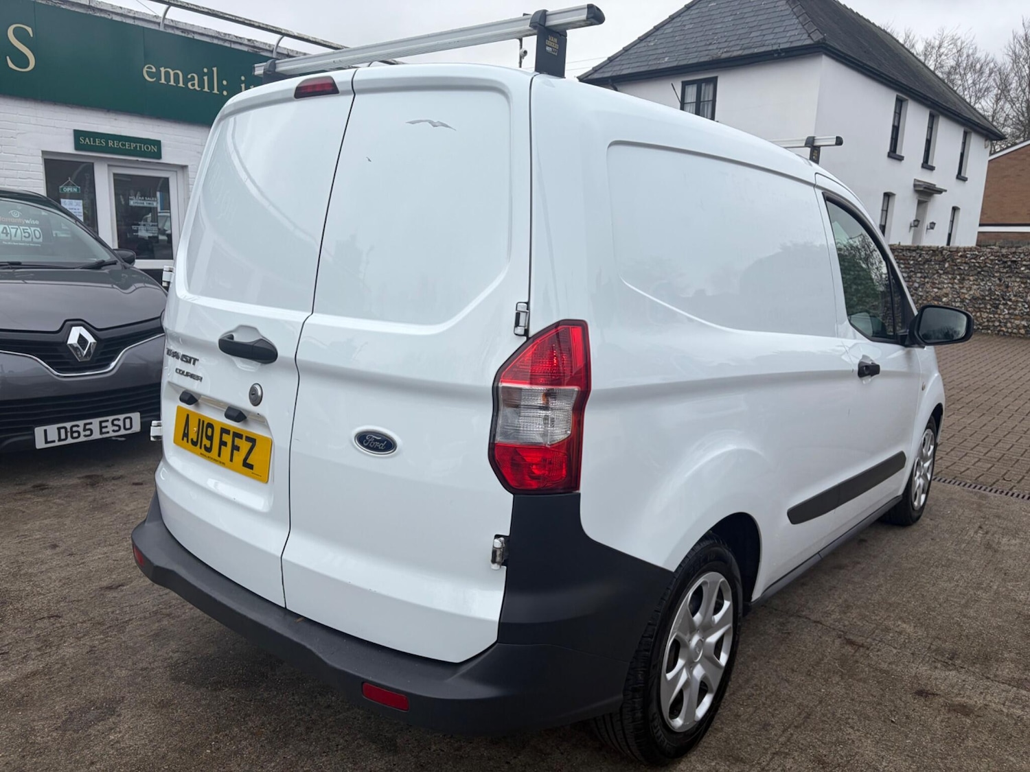 Used Ford Transit Courier 2019 for sale - 77647489: Photo 10
