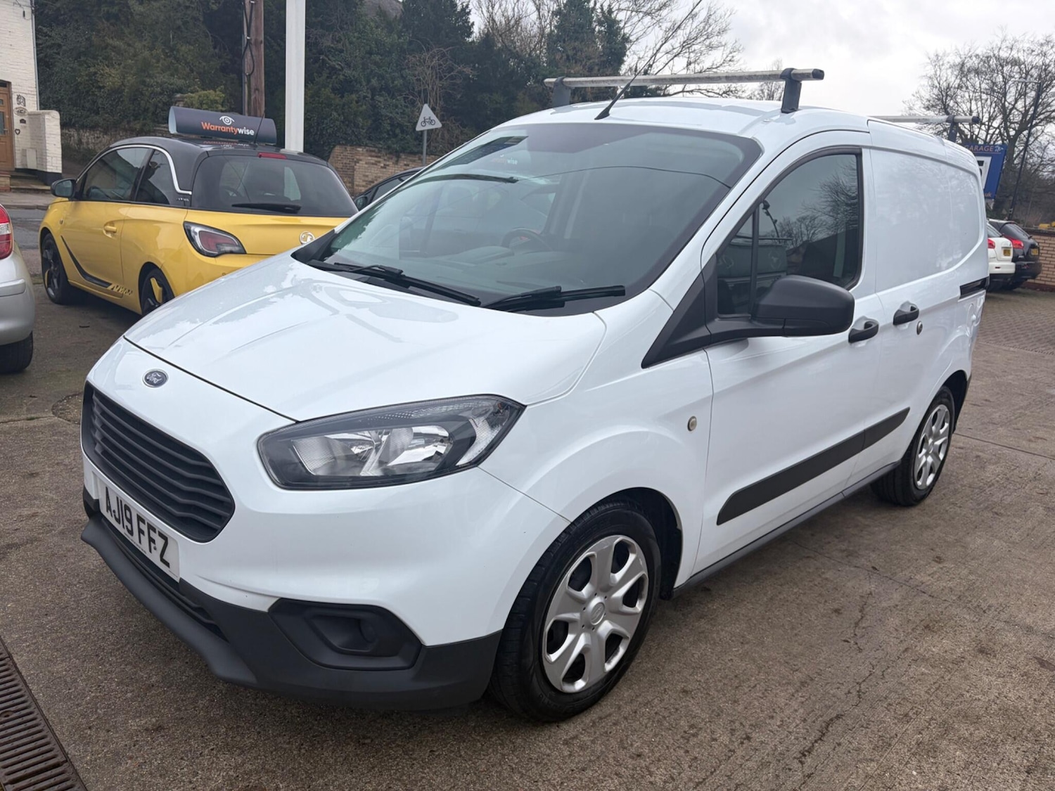 Used Ford Transit Courier 2019 for sale - 77647489: Photo 3