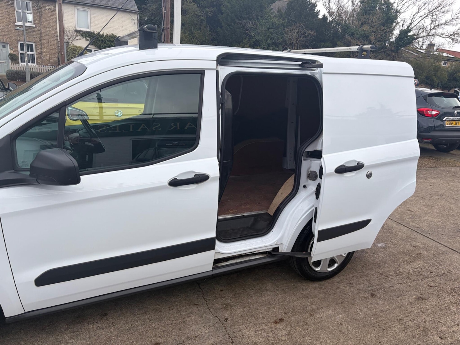 Used Ford Transit Courier 2019 for sale - 77647489: Photo 6