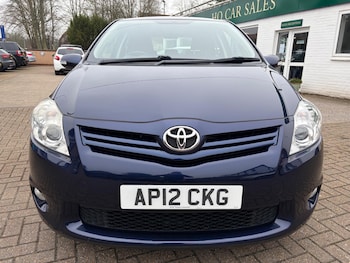 Used Toyota Auris 2012 for sale - 77647494: Photo
