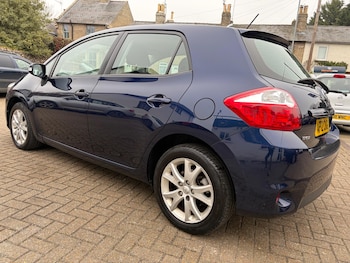 Used Toyota Auris 2012 for sale - 77647494: Photo