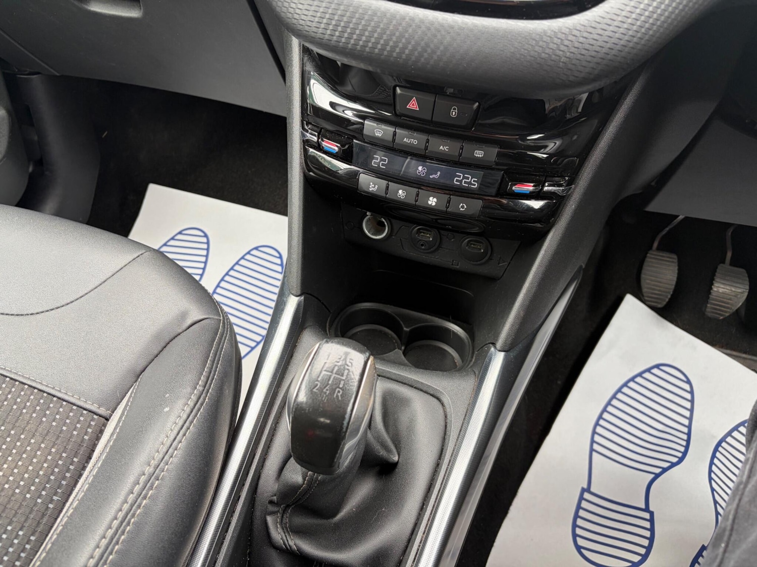 Used Peugeot 2008 2014 for sale - 78098366: Photo 12