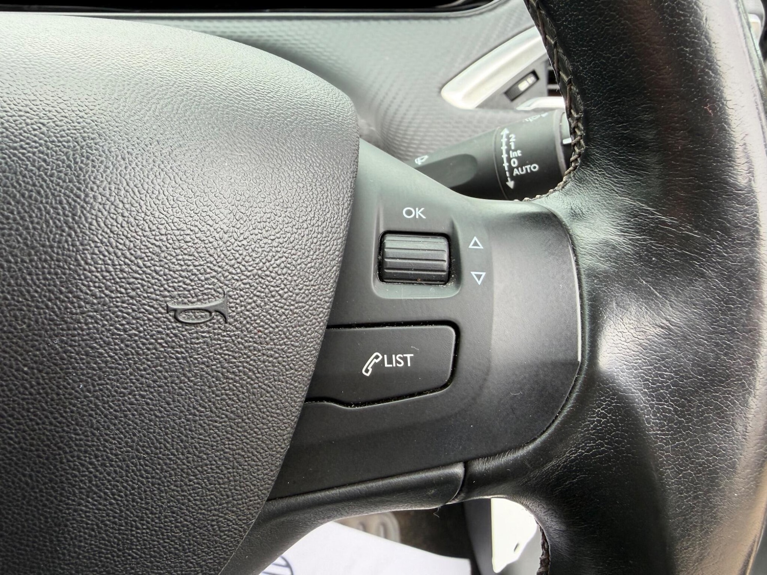 Used Peugeot 2008 2014 for sale - 78098366: Photo 20