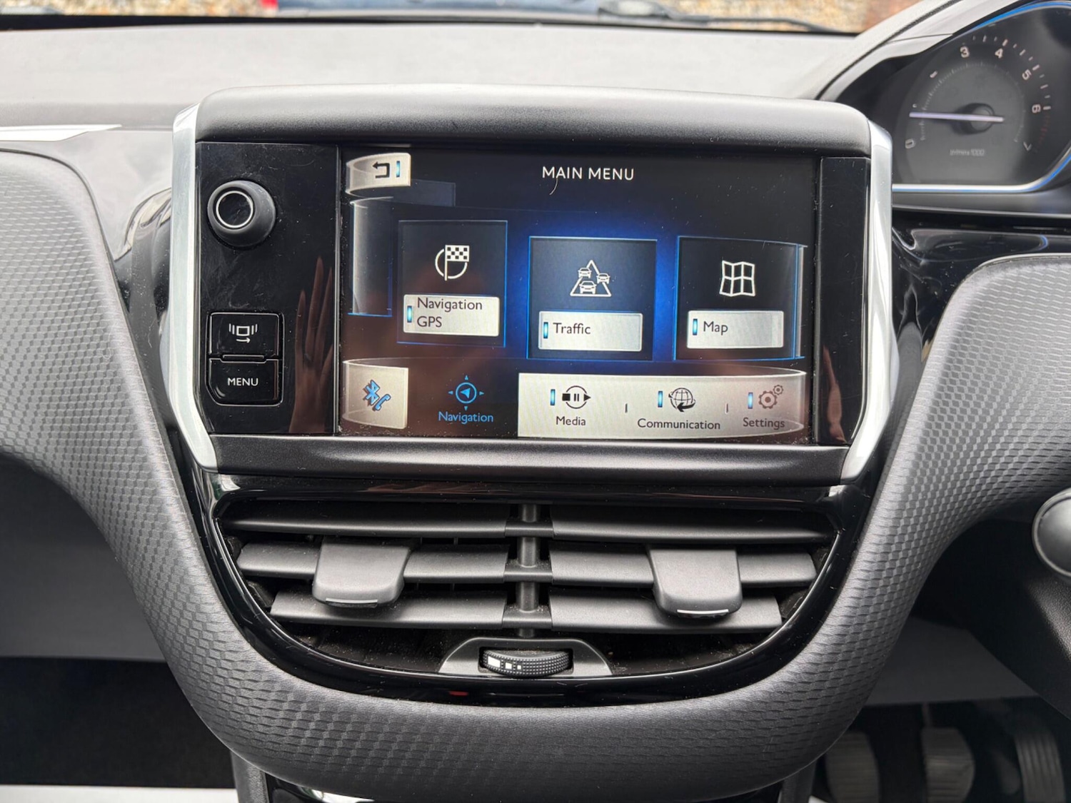 Used Peugeot 2008 2014 for sale - 78098366: Photo 25