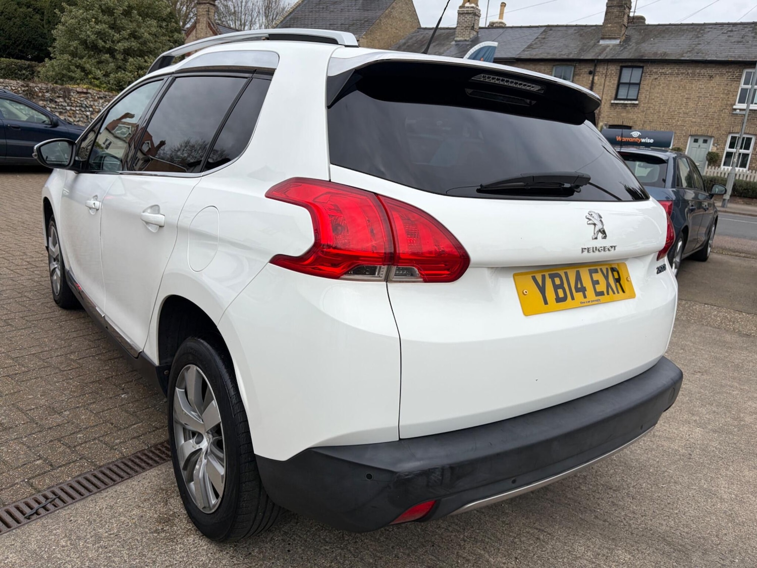 Used Peugeot 2008 2014 for sale - 78098366: Photo 7