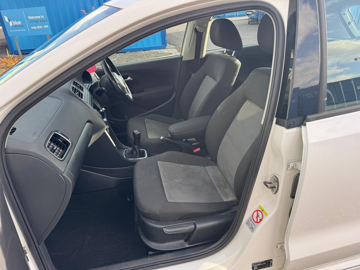 Used Volkswagen Polo 2011 for sale - 76393766: Photo 16