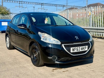 Used Peugeot 208 2013 for sale - 79430626: Photo