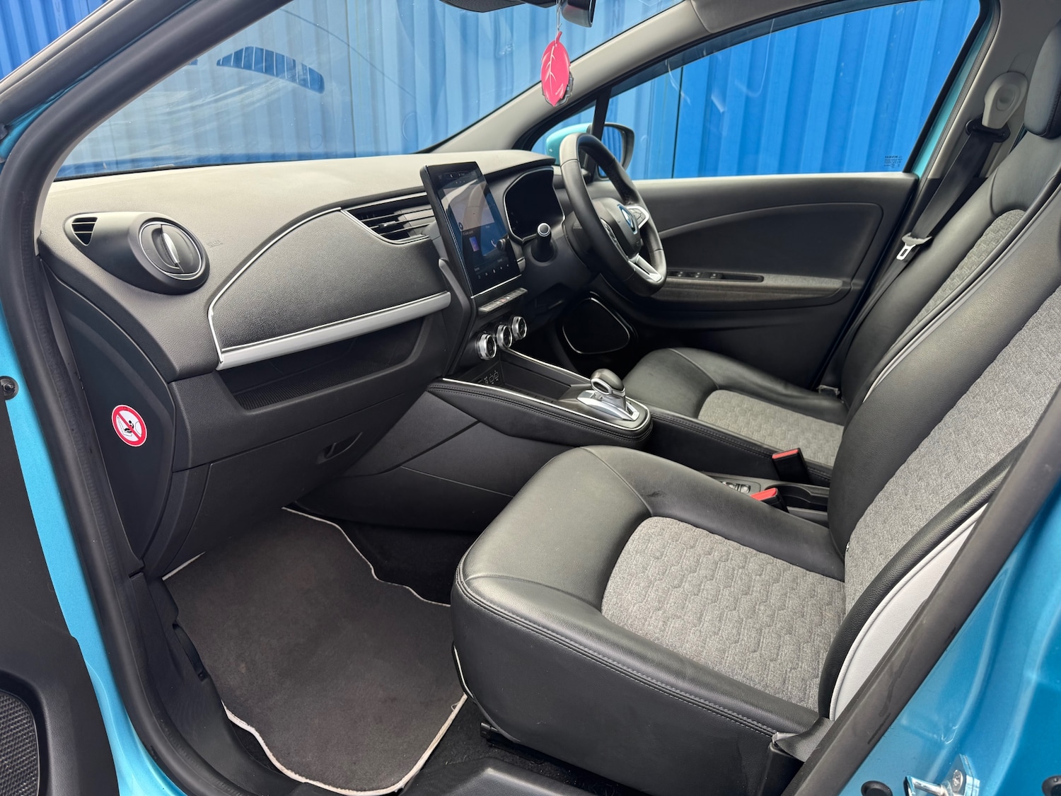 Used Renault Zoe 2020 for sale - 77720911: Photo 11