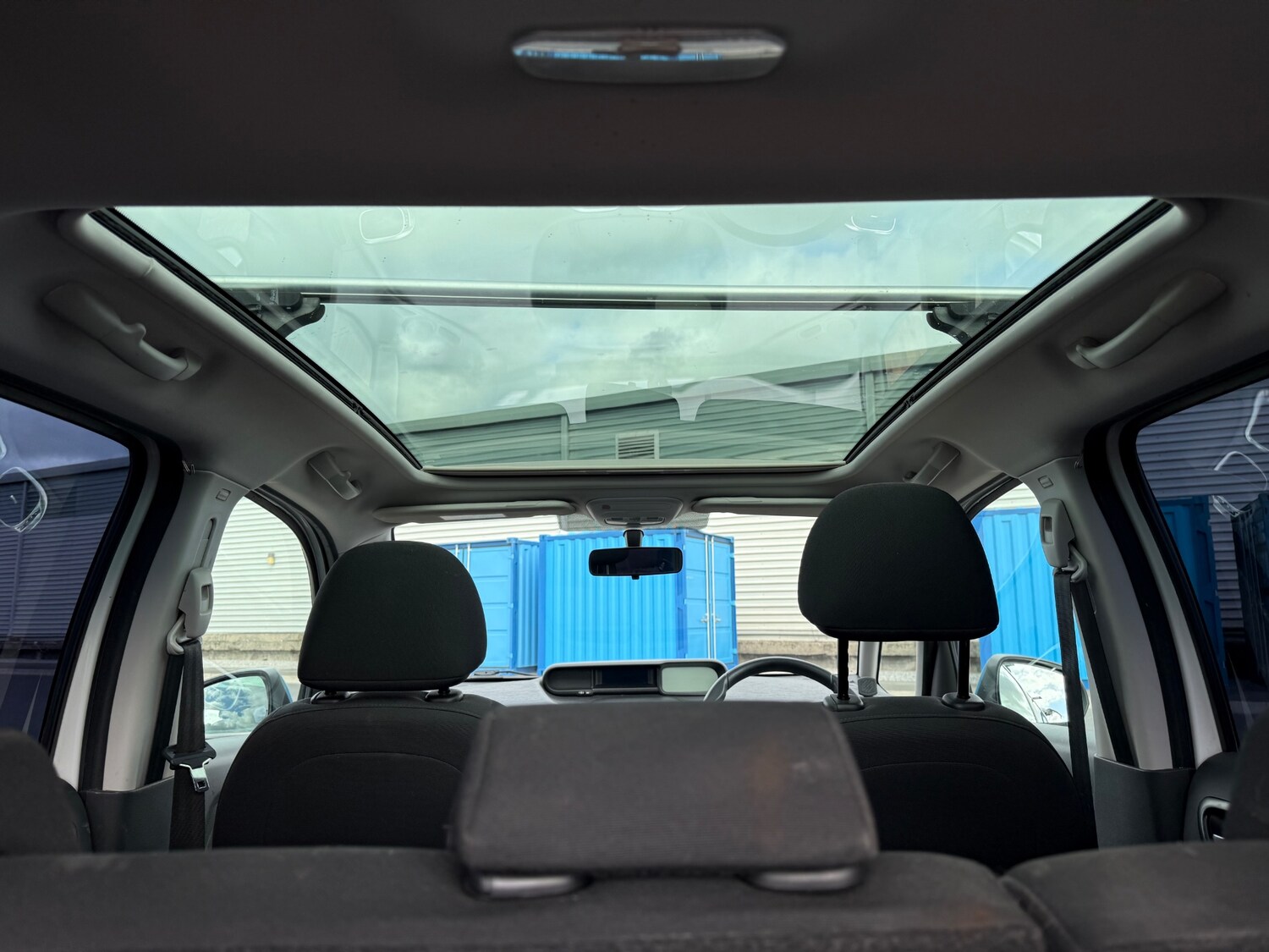 Used Citroen C3 Picasso 2015 for sale - 76177641: Photo 18