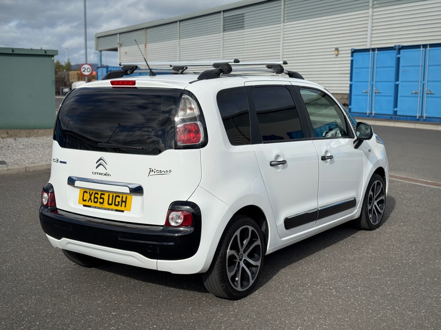 Used Citroen C3 Picasso 2015 for sale - 76177641: Photo 6