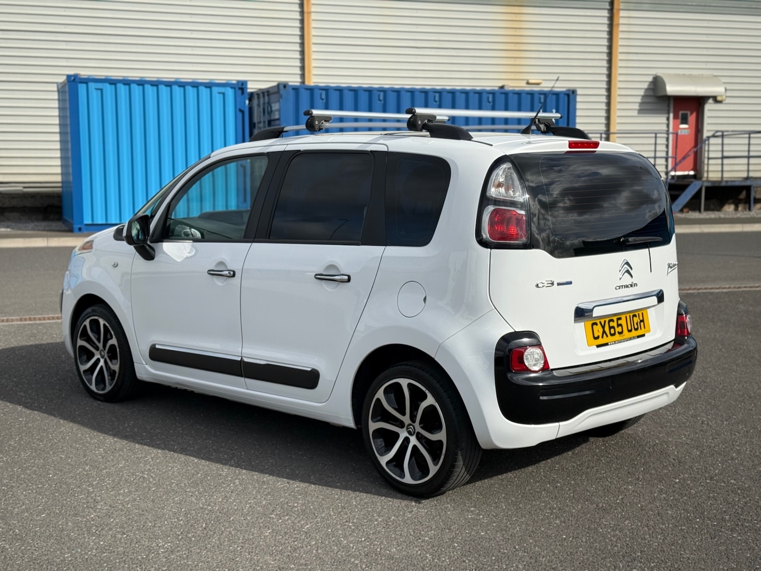 Used Citroen C3 Picasso 2015 for sale - 76177641: Photo 9
