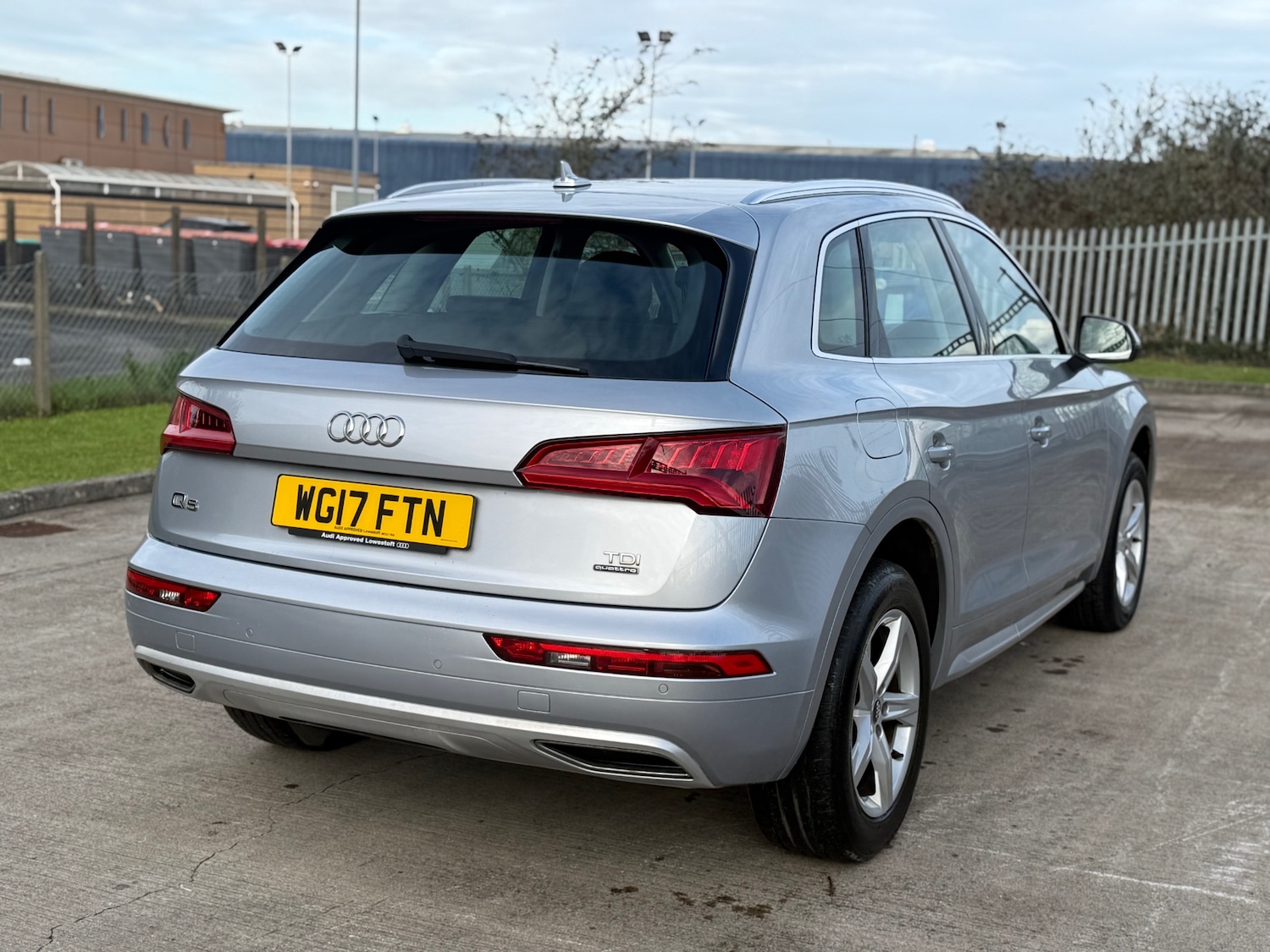 Used Audi Q5 2017 for sale - 76963666: Photo 10