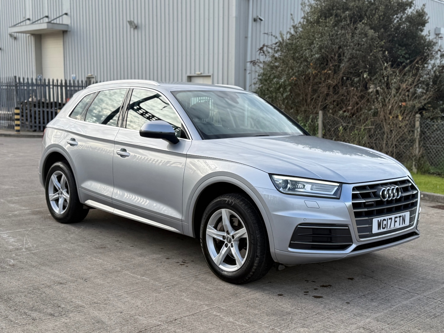 Used Audi Q5 2017 for sale - 76963666: Photo 4