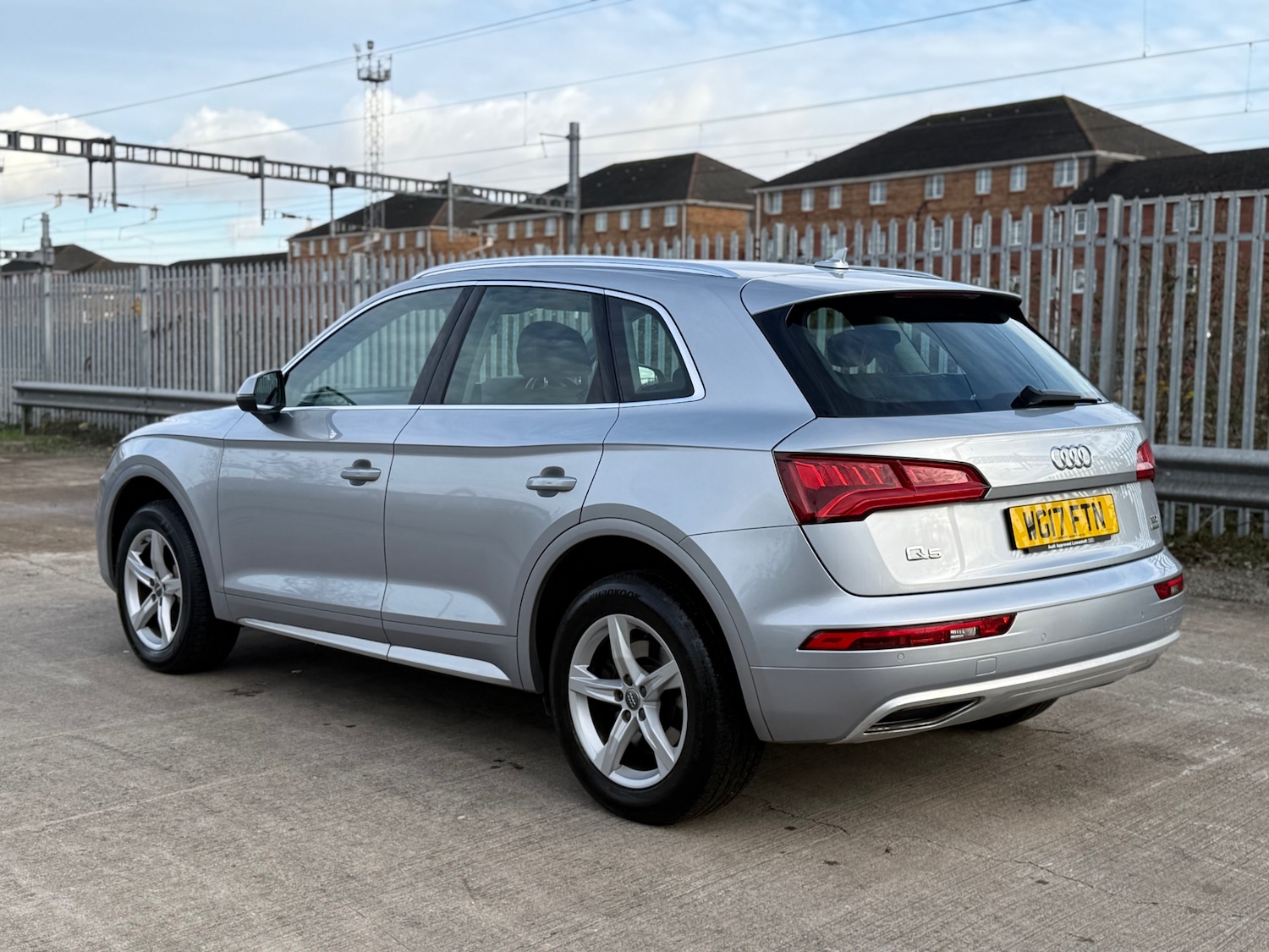 Used Audi Q5 2017 for sale - 76963666: Photo 6