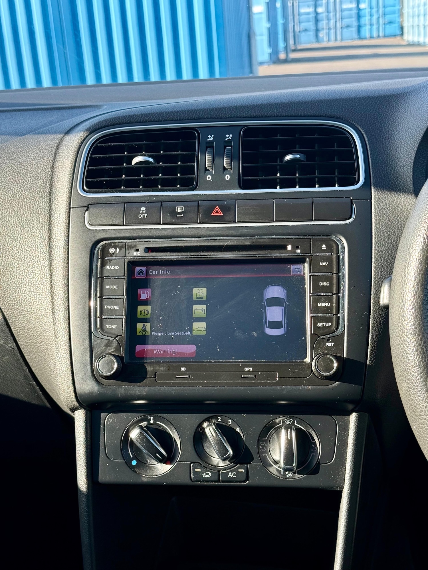 Used Volkswagen Polo 2012 for sale - 76591229: Photo 14