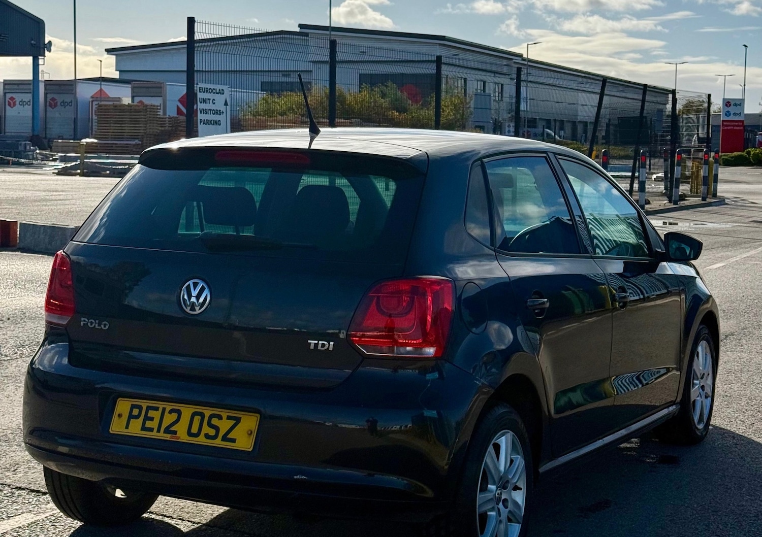 Used Volkswagen Polo 2012 for sale - 76591229: Photo 6