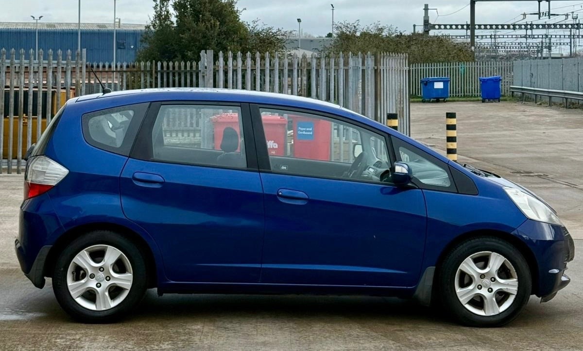 Used Honda Jazz 2011 for sale - 76531843: Photo 8