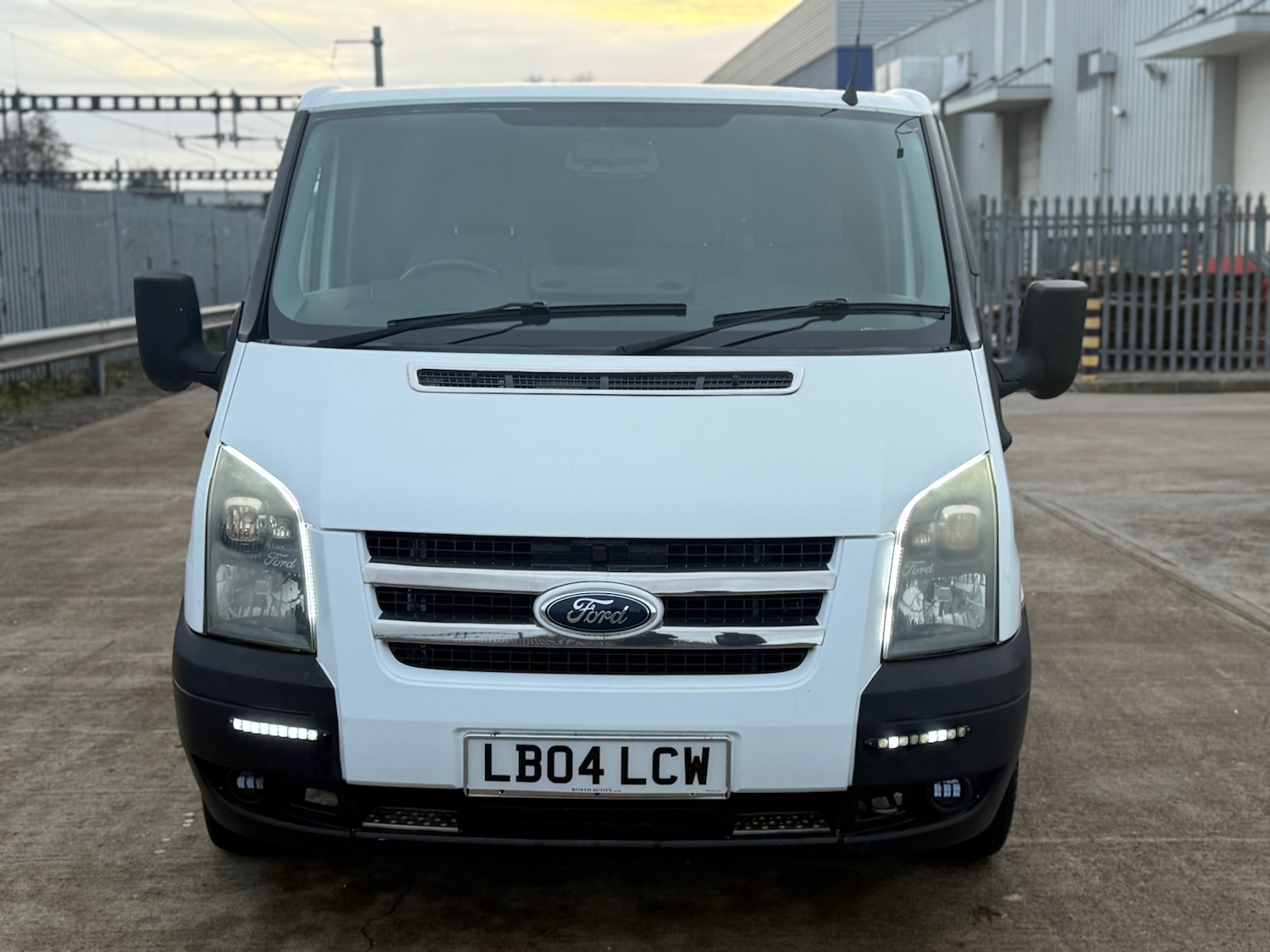 Used Ford Transit 2004 for sale - 76861948: Photo 1