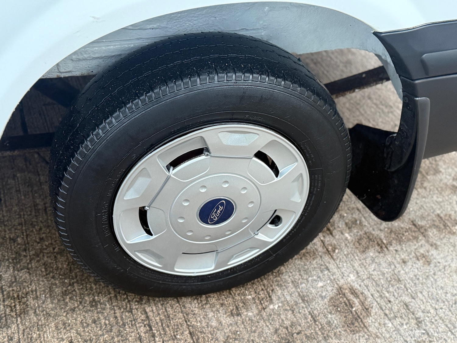 Used Ford Transit 2004 for sale - 76861948: Photo 13